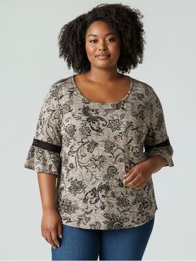 Plus-Size Floral-Print Short Sleeve Tunic Top - Beige/Black